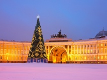 Sapin de Noël, Saint-Pétersbourg